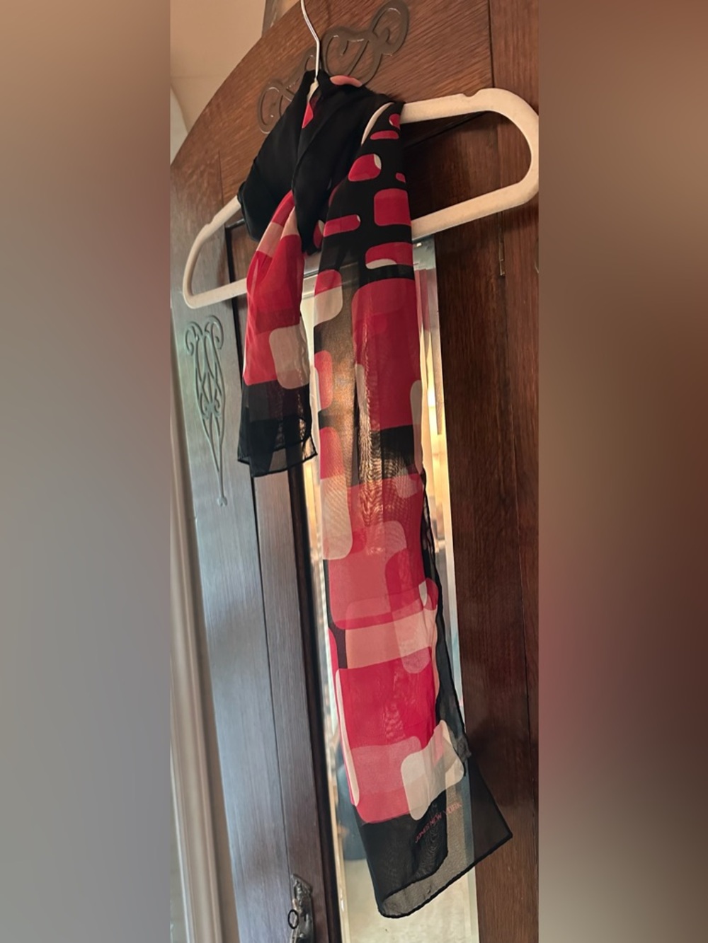 Jones New York Vintage Y2K Black Sheer Scarf with Red and Pink Abstract Blocks